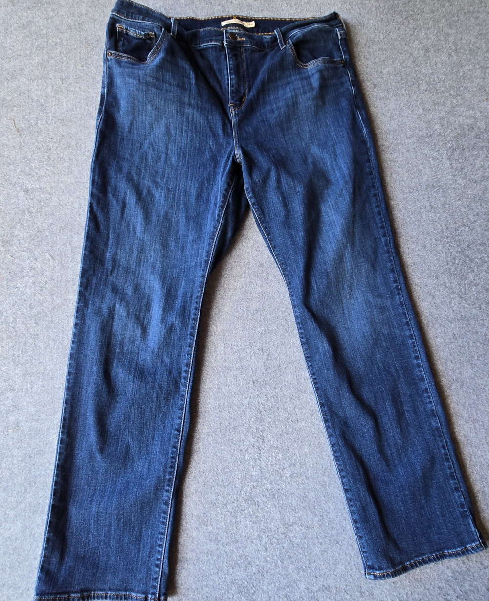 Levi's 724 Women's Jeans High Rise Straight Medium Wash Size 16W M 36"x30"